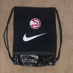 Nike Atlanta Hawks Drawstring Bag